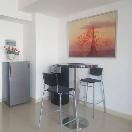 Comfy Casa Jakarta Exterior photo